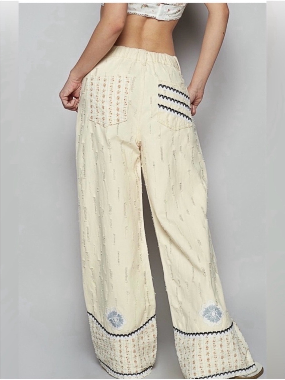 POL Cream Wide-Leg Embroidered Drawstring Pants - Picture 3 of 3